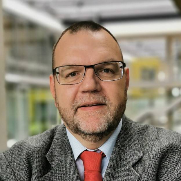 Joerg Schneider headshot