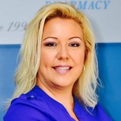 Kelly Price headshot