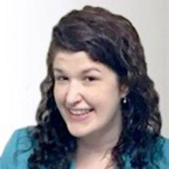 Headshot of Sarah Cadarette