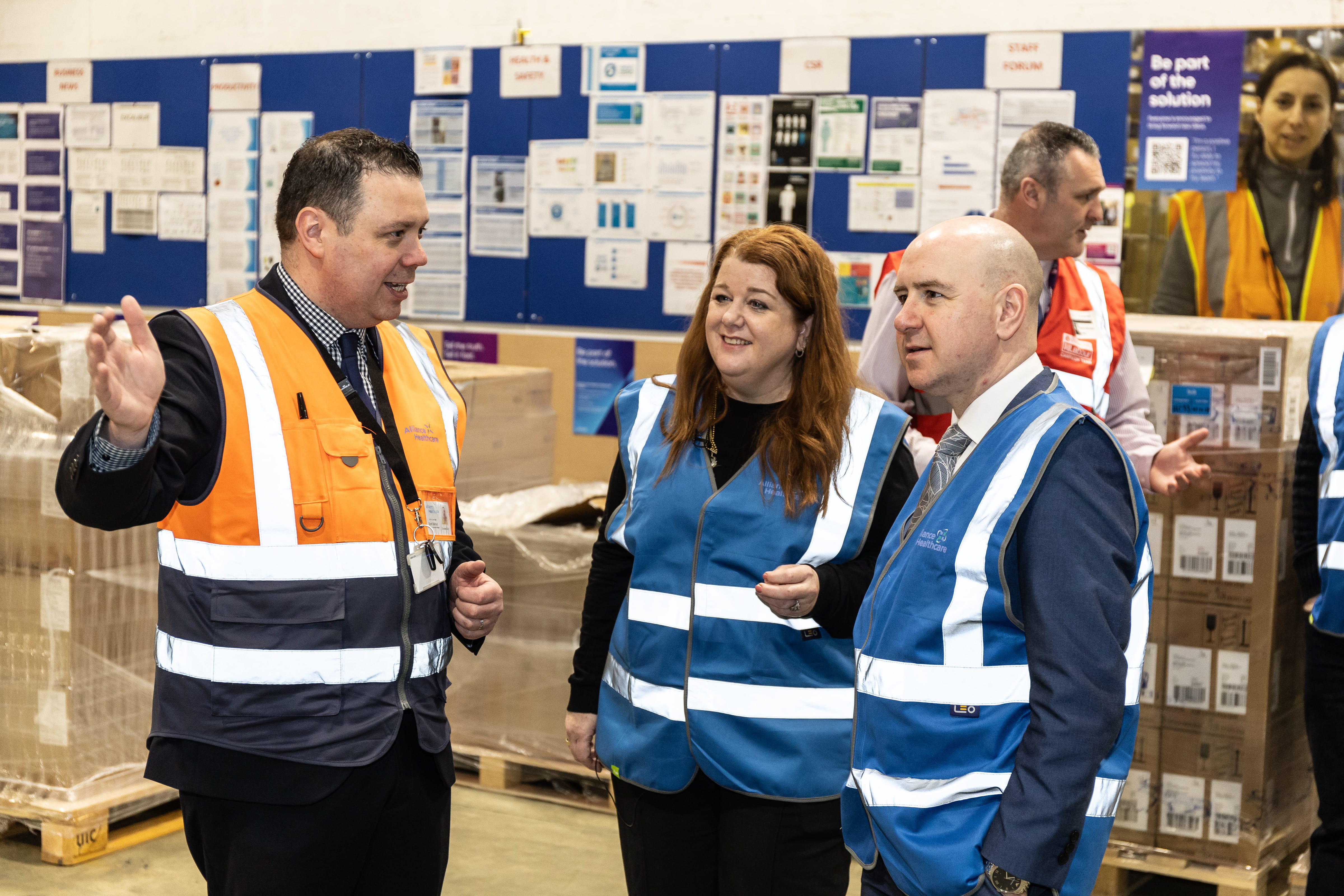 Frank McNally MP with Managing Director Marie Evans and Site Manager Scott Balfour at Coatbridge